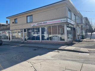 Magasin de pièces d'autos REF#17022