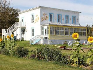 Auberge, restaurant au pays des baleines - REF#16128