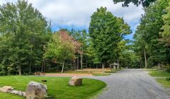 Immobilier camping à vendre, piscine, étang, vélo, campground for sale, touristic industry REF#16718