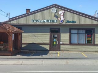 BOULANGERIE ARTISANALE ET COMMERCIALE AVEC BOUTIQUE REF#16677